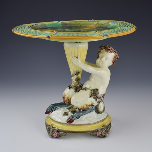 Antique Comport - 16 items for sale on sellingantiques.co.uk