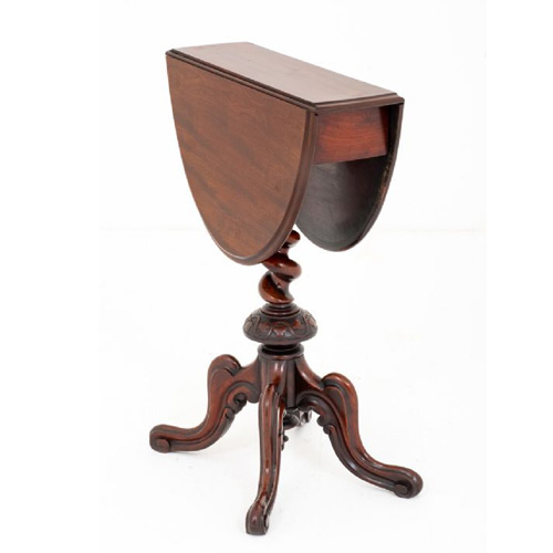 Antique Drop Leaf Tables - 148 items for sale on sellingantiques.co.uk