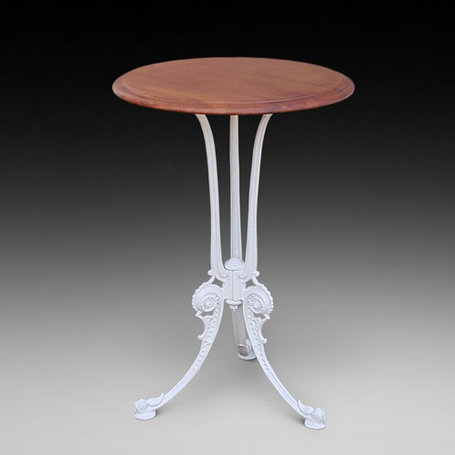 Antique Garden Tables - 5 items for sale on sellingantiques.co.uk