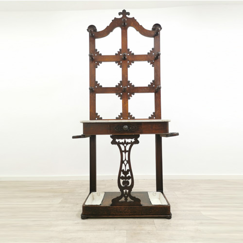 Antique Hall Stands - 82 items for sale on sellingantiques.co.uk