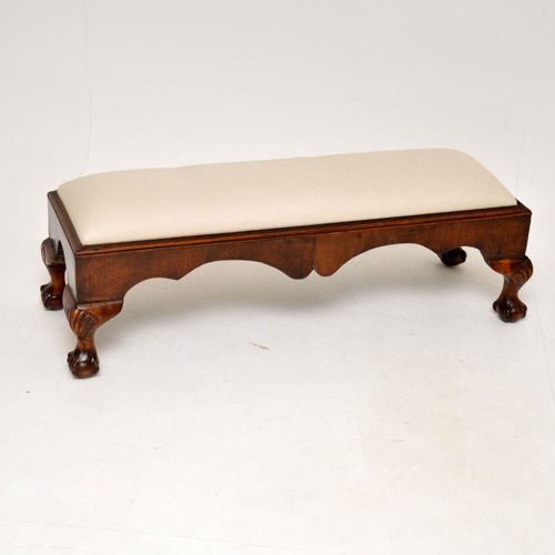 Antique Long Stools - 22 items for sale on sellingantiques.co.uk