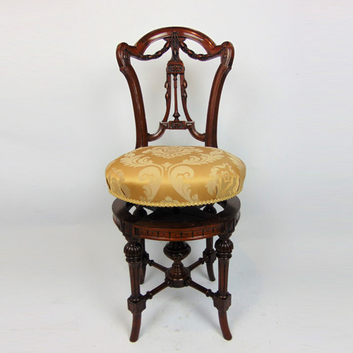 Antique Music Stools - 22 items for sale on sellingantiques.co.uk