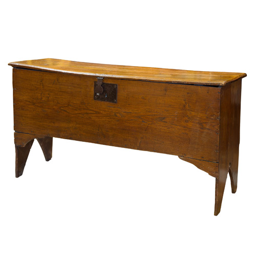 Antique Plank Chests - 10 items for sale on sellingantiques.co.uk