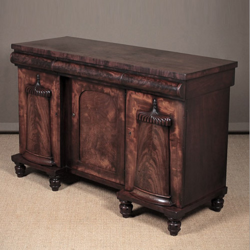 Antique Sideboards - 1175 items for sale on sellingantiques.co.uk