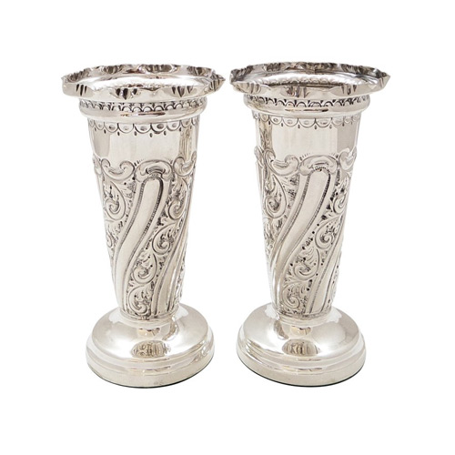 Antique Silver Vases - 41 items for sale on sellingantiques.co.uk