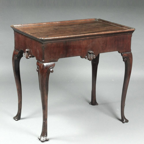 Antique Tables - 7662 items for sale on sellingantiques.co.uk