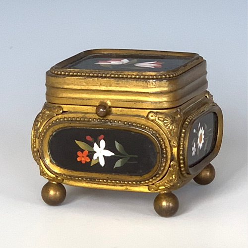 Antique Trinket Boxes - 22 items for sale on sellingantiques.co.uk