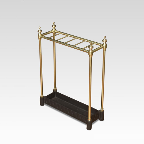 Antique Umbrella Stands - 96 items for sale on sellingantiques.co.uk