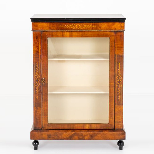 Antique Walnut Cabinets - 245 items for sale on sellingantiques.co.uk