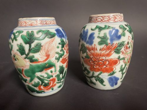 PAIR OF CHINESE VASES