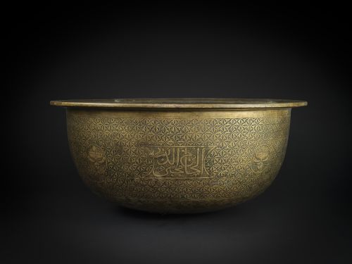 A LARGE MAMLUK ENGRAVED BRASS BASIN EGYPT OR SYRIA LATE 15THEARLY 16TH CENTURY