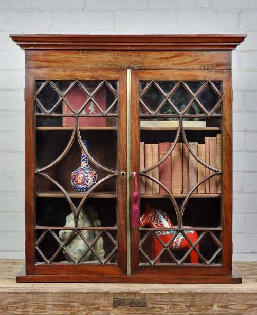 WALL HANGING BOOKCASE CABINET GEORGIAN 1714 TO 1837