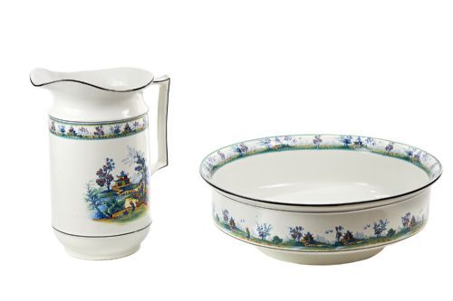 ANTIQUE ENGLISH PORCELAIN JUG AND BOWL