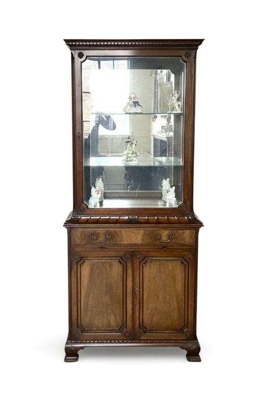 FINE QUALITY EARLY 20TH CENTURY GLAZED MAHOGANY CABINET