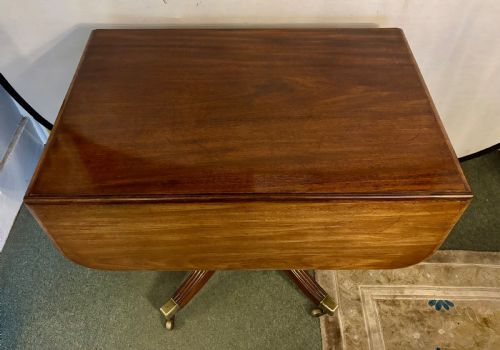 SMALL REGENCY FIGURED MAHOGANY SUPPER TABLE - ADDITIONAL PHOTO 6