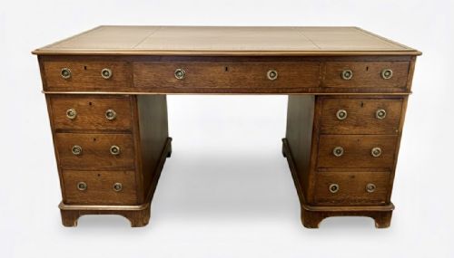 VICTORIAN OAK PEDESTAL DESK - ADDITIONAL PHOTO 1