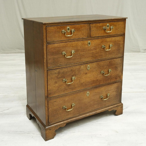 Georgian Chest Of Drawers - 246 items for sale on sellingantiques.co.uk