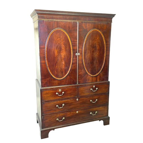 Georgian Cupboards - 172 items for sale on sellingantiques.co.uk